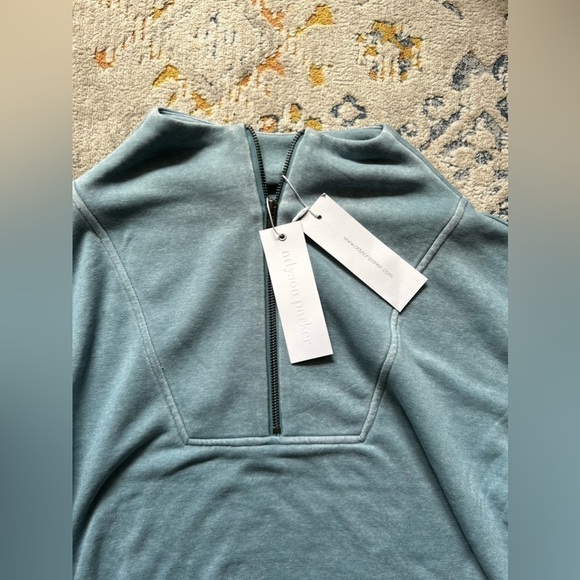 Adyson Parker sweatshirt - Picture 1 of 4